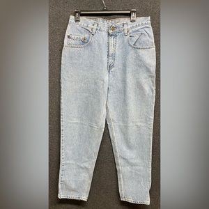 Vintage Ladies Levi’s Loose Fit L 32 W 32